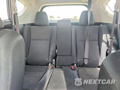 Zdjęcie 10 z 13 samochodu: 2018 TOYOTA RAV4 LE VIN:JTMZFREV2JJ733144 - miniatura