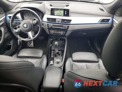 Zdjęcie 8 z 13 samochodu: 2016 BMW X1 XDRIVE28I VIN:WBXHT3C38G5E56204 - miniatura