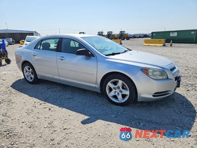 Czwarte zdjęcie samochodu z boku: 2009 CHEVROLET MALIBU LS VIN:1G1ZG57B59F164788 - miniatura