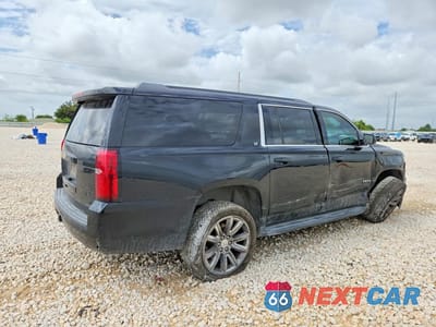 Trzecie zdjęcie samochodu z tyłu: 2018 CHEVROLET SUBURBAN K1500 LT VIN:1GNSKHKC8JR317859 - miniatura