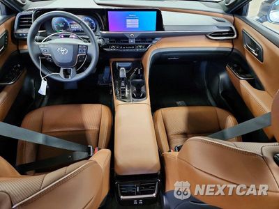 Zdjęcie 8 z 13 samochodu: 2025 TOYOTA CROWN SIGNIA LIMITED VIN:JTDACAAJXS3035512 - miniatura