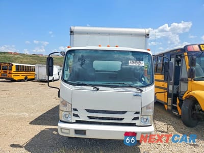Piąte zdjęcie samochodu w środku: 2016 ISUZU NPR BOX TRUCK VIN:JALB4W171G7F01221 - miniatura