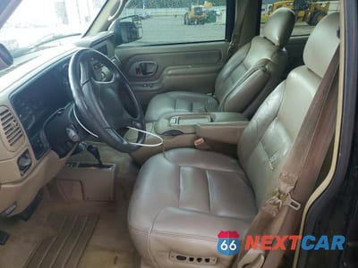 Zdjęcie 7 z 12 samochodu: 1999 GMC SIERRA K2500 VIN:1GTGK23R1XF044207 - miniatura