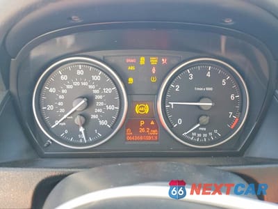 Zdjęcie 9 z 12 samochodu: 2015 BMW X1 SDRIVE28I VIN:WBAVM1C58FV314463 - miniatura