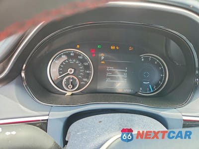 Zdjęcie 9 z 13 samochodu: 2022 GENESIS GV70 2.5T STANDARD VIN:KMUMADTB5NU045175 - miniatura