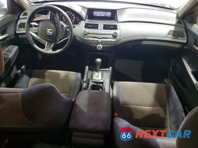 Zdjęcie 8 z 12 samochodu: 2008 HONDA ACCORD LXP VIN:1HGCP26408A024742 - miniatura