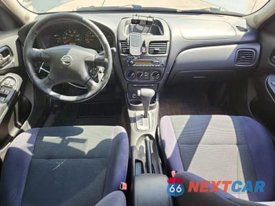 Zdjęcie 8 z 13 samochodu: 2005 NISSAN SENTRA 1.8 VIN:3N1CB51D85L562537 - miniatura