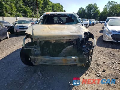 Piąte zdjęcie samochodu w środku: 2017 GMC TERRAIN SLE VIN:2GKALMEK2H6344420 - miniatura