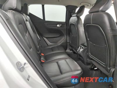 Zdjęcie 11 z 14 samochodu: 2024 VOLVO XC40 CORE VIN:YV4L12UK2R2211653 - miniatura