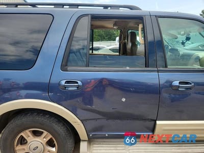 Zdjęcie 10 z 12 samochodu: 2006 FORD EXPEDITION EDDIE BAUER VIN:1FMPU175X6LA94059 - miniatura