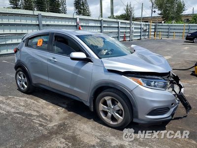 Czwarte zdjęcie samochodu z boku: 2019 HONDA HR-V LX VIN:3CZRU5H30KM728760 - miniatura