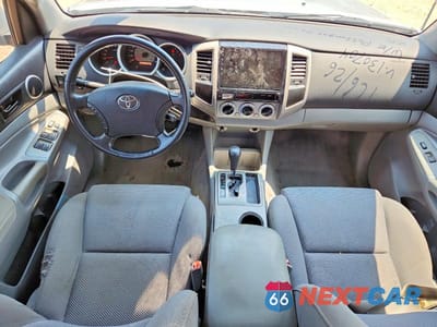 Zdjęcie 8 z 12 samochodu: 2005 TOYOTA TACOMA DOUBLE CAB PRERUNNER VIN:5TEJU62NX5Z130704 - miniatura