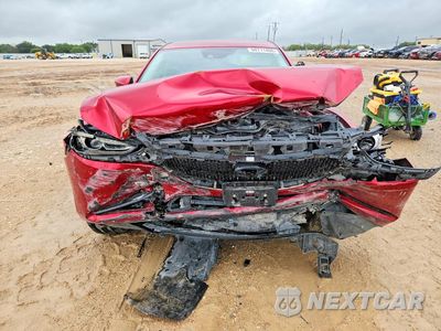 Piąte zdjęcie samochodu w środku: 2019 MAZDA 6 SPORT VIN:JM1GL1UM2K1510078 - miniatura