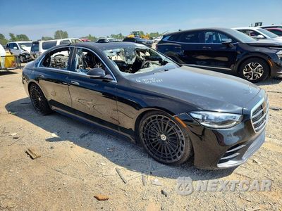 Czwarte zdjęcie samochodu z boku: 2022 MERCEDES-BENZ S 580 4MATIC VIN:W1K6G7GB2NA129774 - miniatura