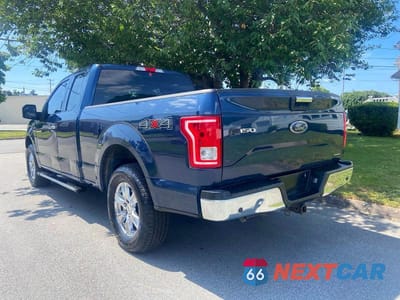 Trzecie zdjęcie samochodu z tyłu: 2016 FORD F150 SUPER CAB VIN:1FTEX1E87GFA81219 - miniatura