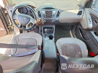 Zdjęcie 8 z 12 samochodu: 2012 HYUNDAI TUCSON GLS VIN:KM8JU3AC8CU341349 - miniatura