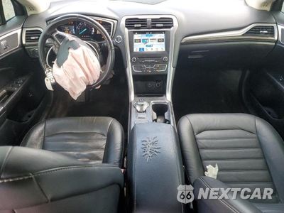 Zdjęcie 8 z 12 samochodu: 2018 FORD FUSION SE HYBRID VIN:3FA6P0LU4JR210452 - miniatura