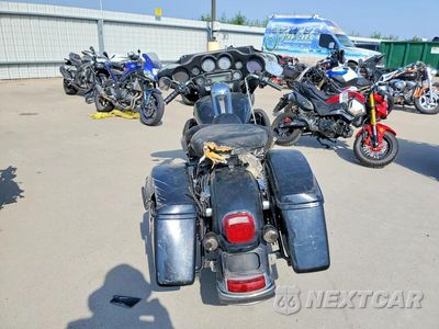 Czwarte zdjęcie samochodu z boku: 2012 HARLEY-DAVIDSON FLHTCU ULTRA CLASSIC ELECTRA GLIDE VIN:1HD1FCM18CB647812 - miniatura