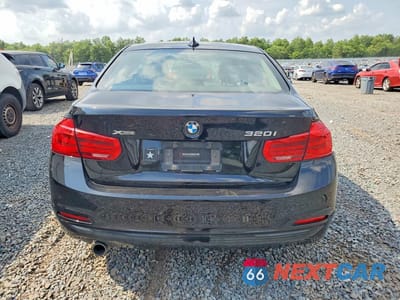 Zdjęcie 6 z 12 samochodu: 2016 BMW 320 XI VIN:WBA8E5G51GNU19293 - miniatura