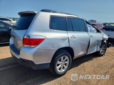 Piąte zdjęcie samochodu w środku: 2012 TOYOTA HIGHLANDER SE VIN:5TDBK3EH9CS105835 - miniatura