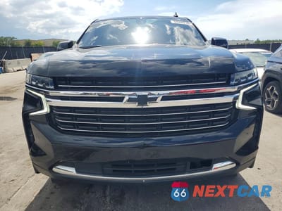 Piąte zdjęcie samochodu w środku: 2021 CHEVROLET SUBURBAN C1500 LT VIN:1GNSCCKT5MR462331 - miniatura