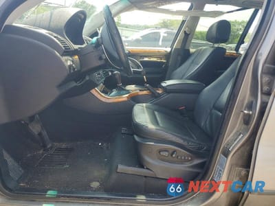 Zdjęcie 7 z 14 samochodu: 2004 BMW X5 3.0I VIN:5UXFA13514LU41384 - miniatura
