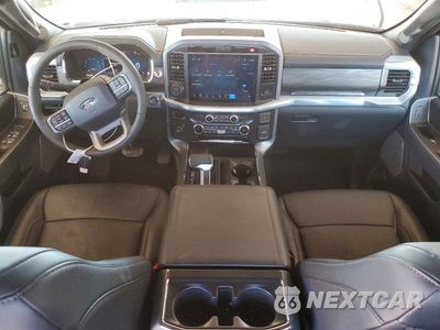 Zdjęcie 8 z 12 samochodu: 2025 FORD F150 LARIAT VIN:1FTFW5L81SKF31853 - miniatura