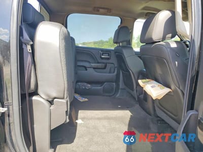 Zdjęcie 10 z 12 samochodu: 2015 GMC SIERRA K3500 DENALI VIN:1GT424E87FF140392 - miniatura