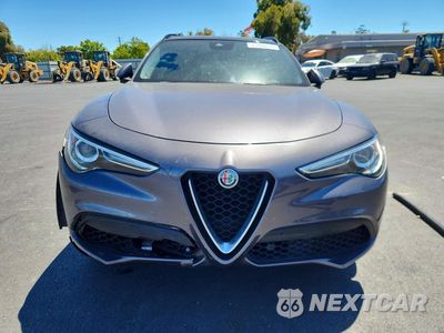 Piąte zdjęcie samochodu w środku: 2019 ALFA ROMEO STELVIO VIN:ZASPAKAN5K7C30118 - miniatura