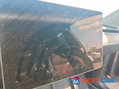 Zdjęcie 9 z 12 samochodu: 2022 TESLA MODEL Y VIN:7SAYGDEE9NA009301 - miniatura