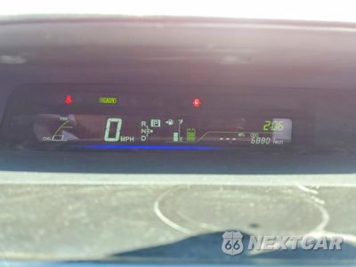 Zdjęcie 9 z 12 samochodu: 2012 TOYOTA PRIUS V THREE VIN:JTDZN3EUXC3171900 - miniatura