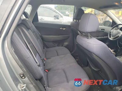 Zdjęcie 11 z 13 samochodu: 2010 HYUNDAI ELANTRA TOURING GLS VIN:KMHDC8AE3AU074777 - miniatura