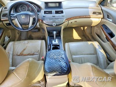 Zdjęcie 8 z 12 samochodu: 2008 HONDA ACCORD EXL VIN:1HGCP26848A071064 - miniatura