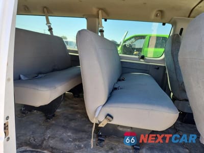 Zdjęcie 11 z 13 samochodu: 2006 FORD ECONOLINE E350 SUPER DUTY WAGON VIN:1FMNE31L46HB39894 - miniatura