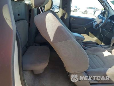 Zdjęcie 10 z 12 samochodu: 2015 NISSAN FRONTIER S VIN:1N6BD0CT2FN739723 - miniatura