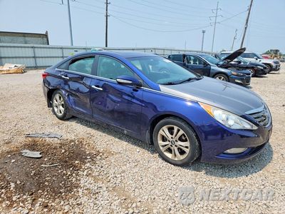 Czwarte zdjęcie samochodu z boku: 2013 HYUNDAI SONATA LIMITED VIN:5NPEC4AC1DH578548 - miniatura