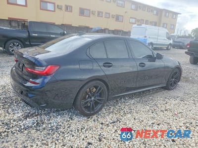 Trzecie zdjęcie samochodu z tyłu: 2022 BMW M340XI VIN:3MW5U9J00N8C54511 - miniatura