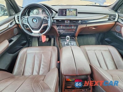Zdjęcie 8 z 12 samochodu: 2018 BMW X5 XDRIVE35I VIN:5UXKR0C55J0X96122 - miniatura