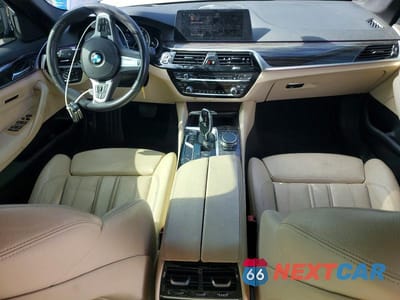 Zdjęcie 8 z 12 samochodu: 2018 BMW 530 I VIN:WBAJA5C59JWA36015 - miniatura