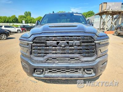 Piąte zdjęcie samochodu w środku: 2026 RAM 2500 LIMITED VIN:3C63R5SL3TG153504 - miniatura