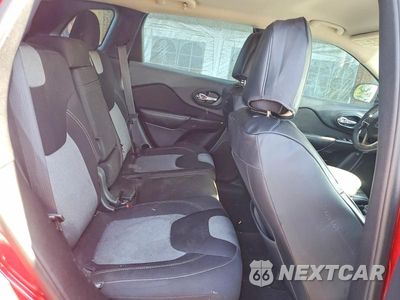 Zdjęcie 11 z 13 samochodu: 2016 JEEP CHEROKEE SPORT VIN:1C4PJLAB8GW107866 - miniatura