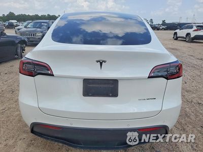 Zdjęcie 6 z 13 samochodu: 2022 TESLA MODEL Y VIN:7SAYGDEE8NF395907 - miniatura