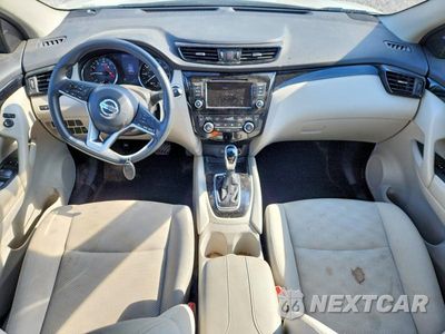 Zdjęcie 8 z 13 samochodu: 2019 NISSAN ROGUE SPORT SV VIN:JN1BJ1CP4KW238845 - miniatura