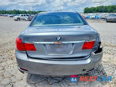 Zdjęcie 6 z 12 samochodu: 2011 BMW 740 LI VIN:WBAKB4C54BC574889 - miniatura