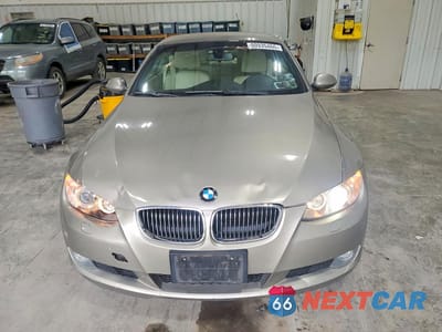 Piąte zdjęcie samochodu w środku: 2009 BMW 328 I SULEV VIN:WBAWR33559PX75498 - miniatura