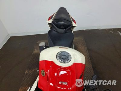 Piąte zdjęcie samochodu w środku: 2026 YAMAHA YFZ320 A VIN:MH3RH25E0TK010053 - miniatura