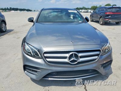 Piąte zdjęcie samochodu w środku: 2017 MERCEDES-BENZ E 300 VIN:WDDZF4JB9HA227941 - miniatura