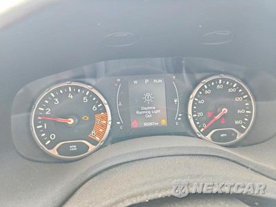 Zdjęcie 9 z 14 samochodu: 2020 JEEP RENEGADE SPORT VIN:ZACNJAAB0LPL53570 - miniatura