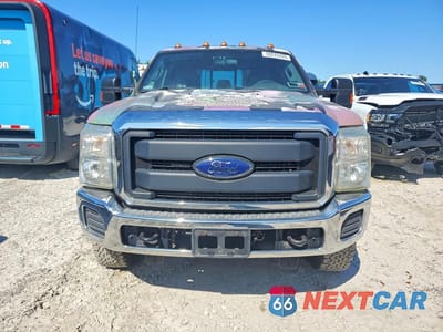 Piąte zdjęcie samochodu w środku: 2016 FORD F350 SUPER DUTY VIN:1FT8W3B69GEB66311 - miniatura