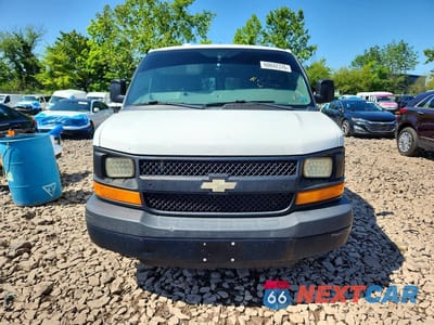 Piąte zdjęcie samochodu w środku: 2014 CHEVROLET EXPRESS G1500 VIN:1GCSHAF40E1124725 - miniatura